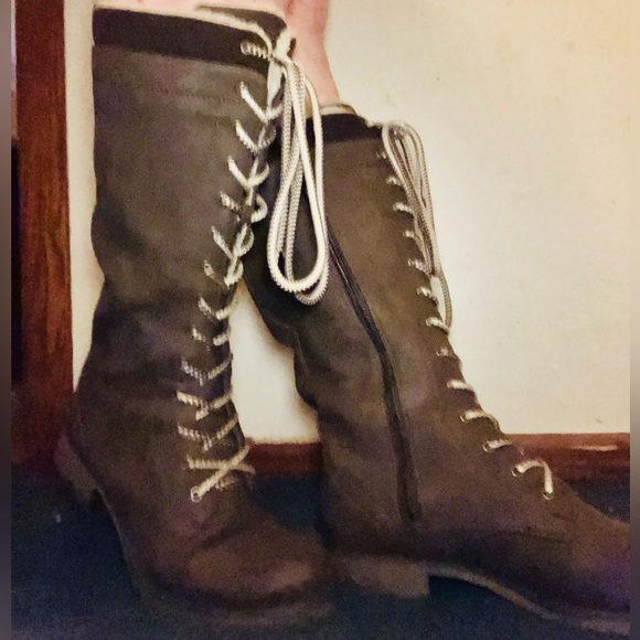 Maurices women’s brown knee-high zippered boots faux fur interior sz 11 EUC - Picture 7 of 7